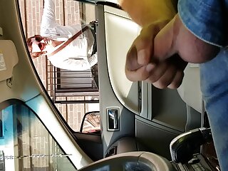 Séance de léchage de trou du cul avec Jessica sexe entre mere et fille Bangkok et Adrianna Sephora